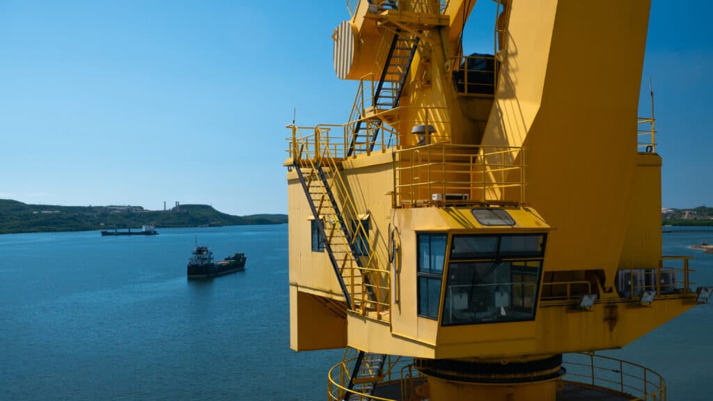 Crane on the dockside